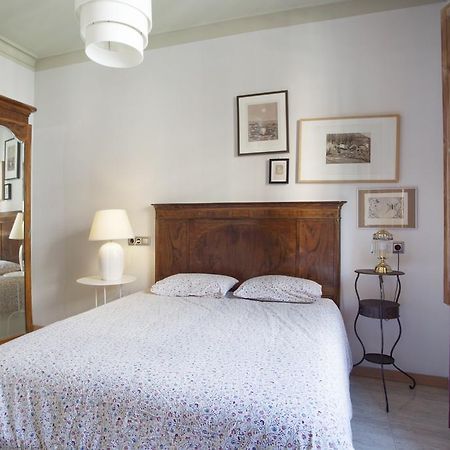 Aparteasy - Authentic Family Apartment Barcelona Eksteriør billede