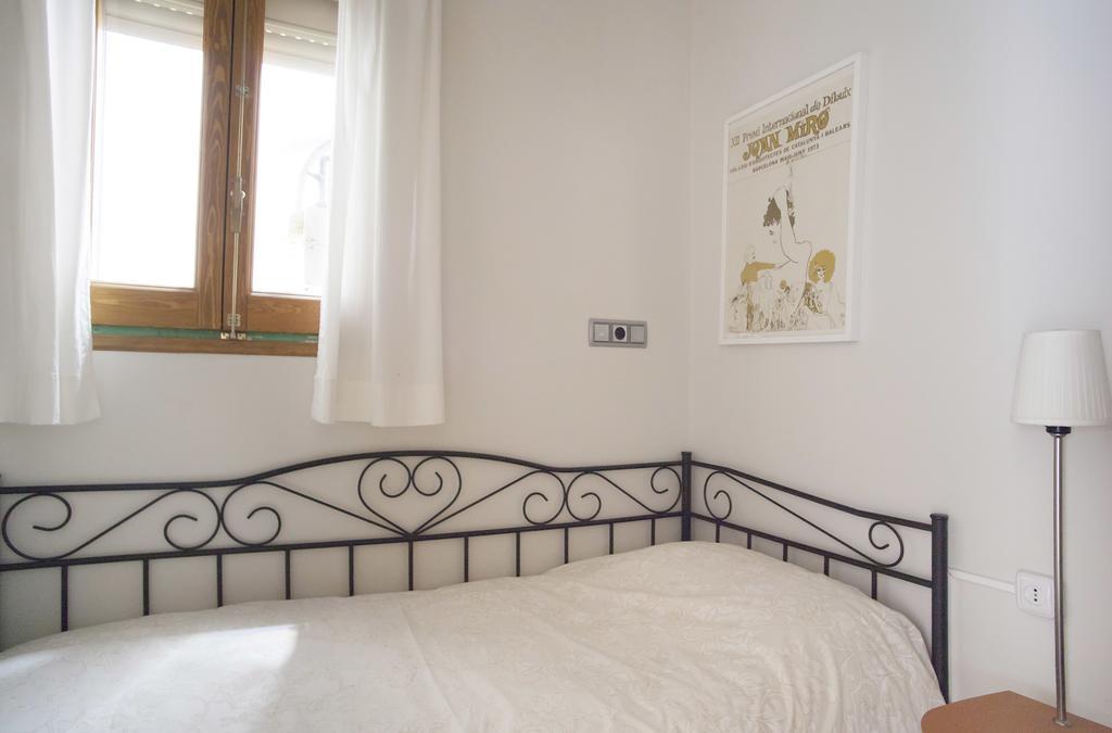 Aparteasy - Authentic Family Apartment Barcelona Eksteriør billede